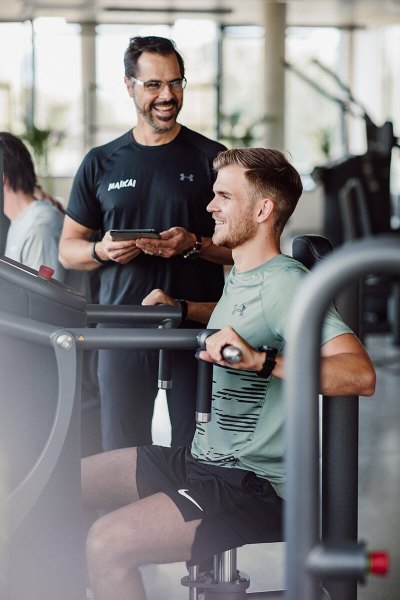 Trainer_Mitglied_Happy